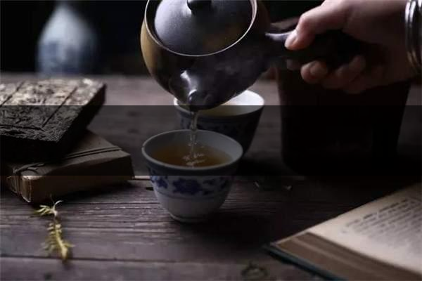 走入茶中，泡出自我-1