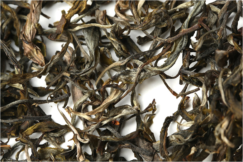 2021年巴達(dá)山章朗古樹秋茶特點(diǎn)？