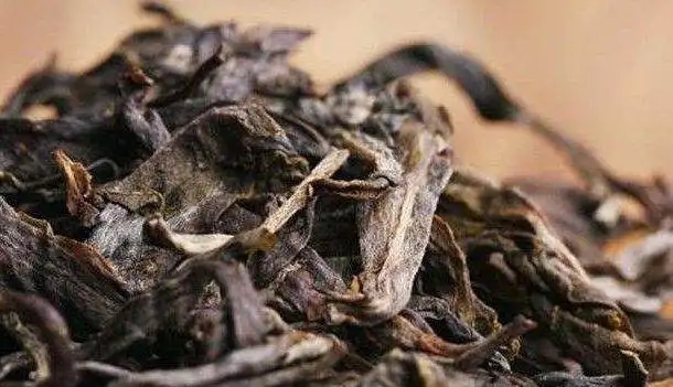 怎么簡單直觀的辨別一款普洱茶的優(yōu)劣？