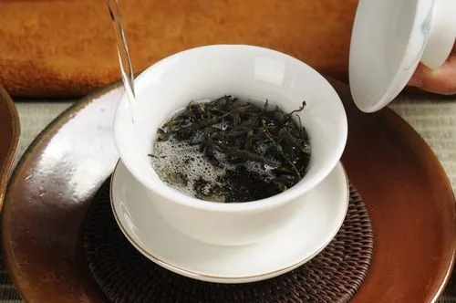 普洱茶怎么泡？原來熟茶和生茶泡法不一樣，浪費(fèi)了多少茶葉