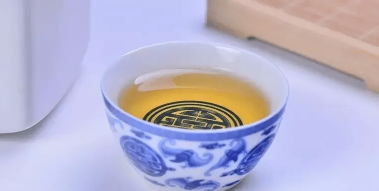 喝普洱茶時(shí)遇到怪味怎么辦？