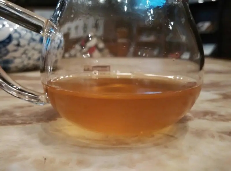 普洱茶湯冷卻后為何會變渾濁？