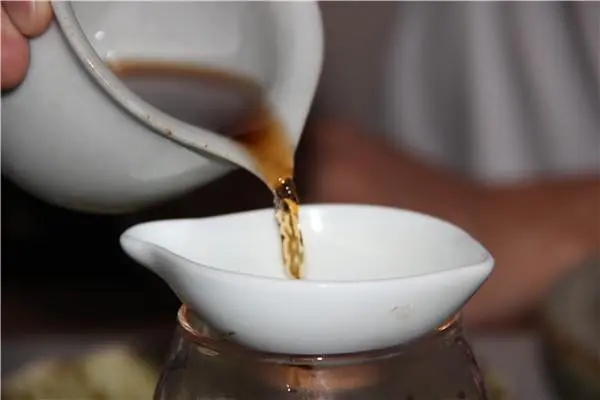 學會這4招，快速判斷出普洱茶年份！