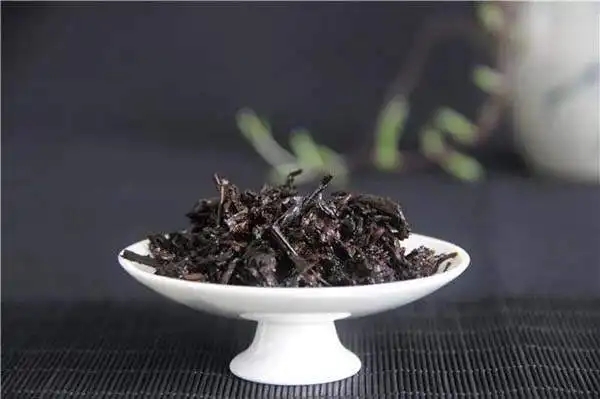 判斷普洱茶是不是好料，只看一個地方！