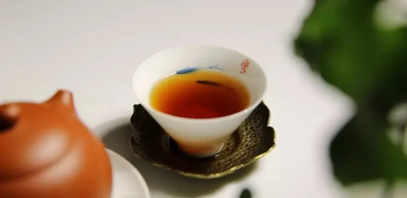 剛剛說出了古樹純料與拼配之間的秘密！